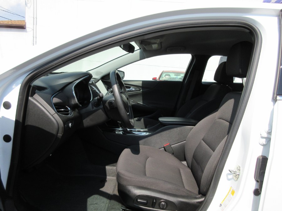 2020 Chevrolet Malibu 4dr Sdn LT, available for sale in Linden, New Jersey | Route 27 Auto Mall. Linden, New Jersey 2020 Chevrolet Malibu 4dr Sdn LT, available for sale in Linden, New Jersey | Route 27 Auto Mall. Linden, New Jersey
