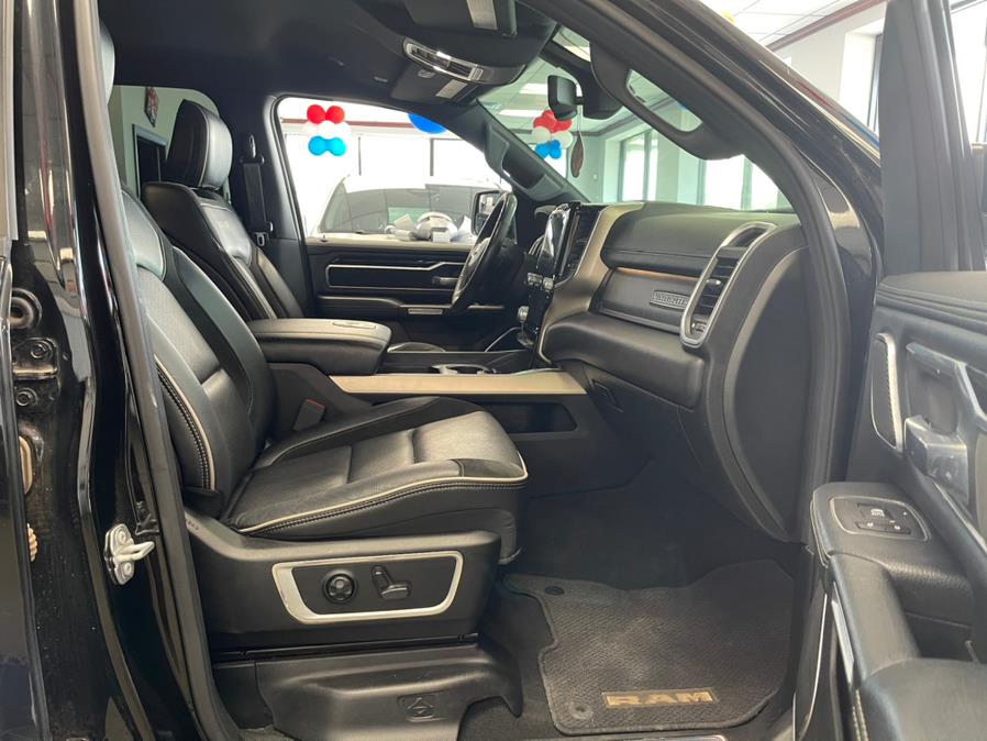 Used Ram 1500 Laramie 4x2 Crew Cab 5''7" Box 2019 | 5 Towns Drive. Inwood, New York Used Ram 1500 Laramie 4x2 Crew Cab 5''7" Box 2019 | 5 Towns Drive. Inwood, New York