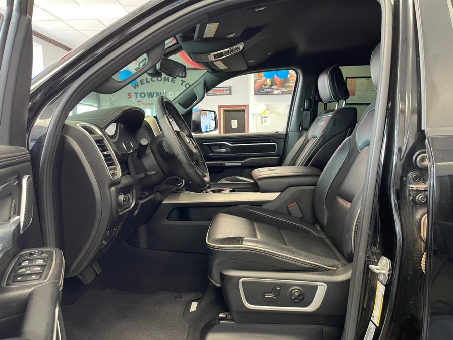 Used Ram 1500 Laramie 4x2 Crew Cab 5''7" Box 2019 | 5 Towns Drive. Inwood, New York Used Ram 1500 Laramie 4x2 Crew Cab 5''7" Box 2019 | 5 Towns Drive. Inwood, New York