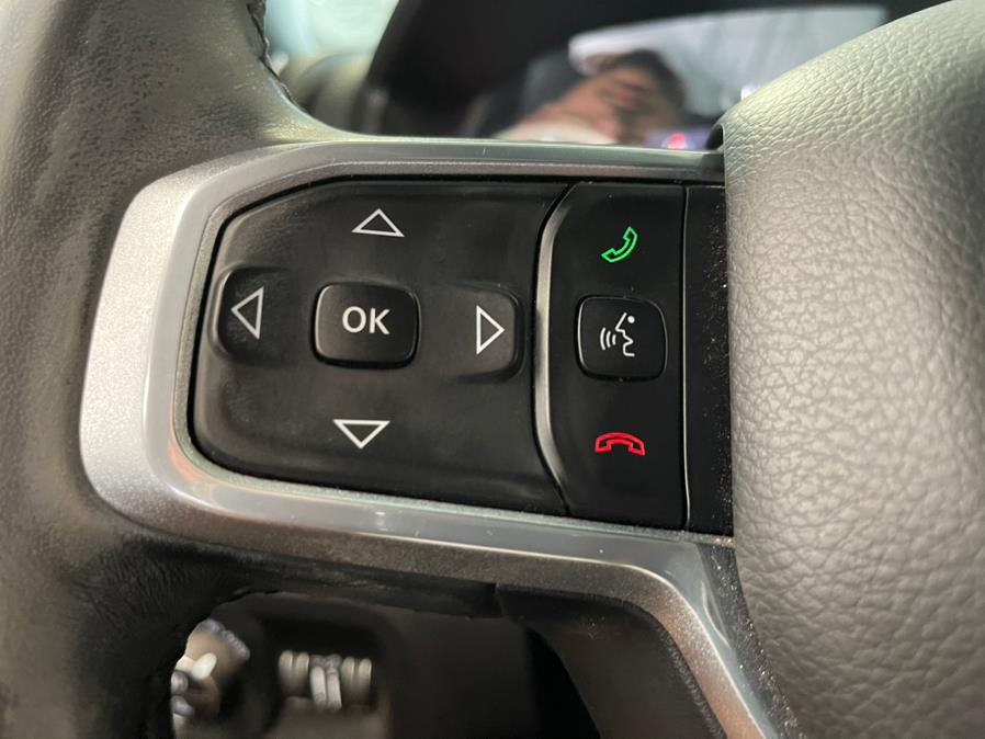 Used Ram 1500 Laramie 4x2 Crew Cab 5''7" Box 2019 | 5 Towns Drive. Inwood, New York Used Ram 1500 Laramie 4x2 Crew Cab 5''7" Box 2019 | 5 Towns Drive. Inwood, New York