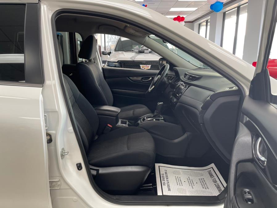 Used Nissan Rogue SV AWD SV 2019 | 5 Towns Drive. Inwood, New York Used Nissan Rogue SV AWD SV 2019 | 5 Towns Drive. Inwood, New York