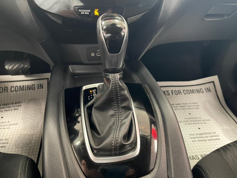 Used Nissan Rogue SV AWD SV 2019 | 5 Towns Drive. Inwood, New York Used Nissan Rogue SV AWD SV 2019 | 5 Towns Drive. Inwood, New York