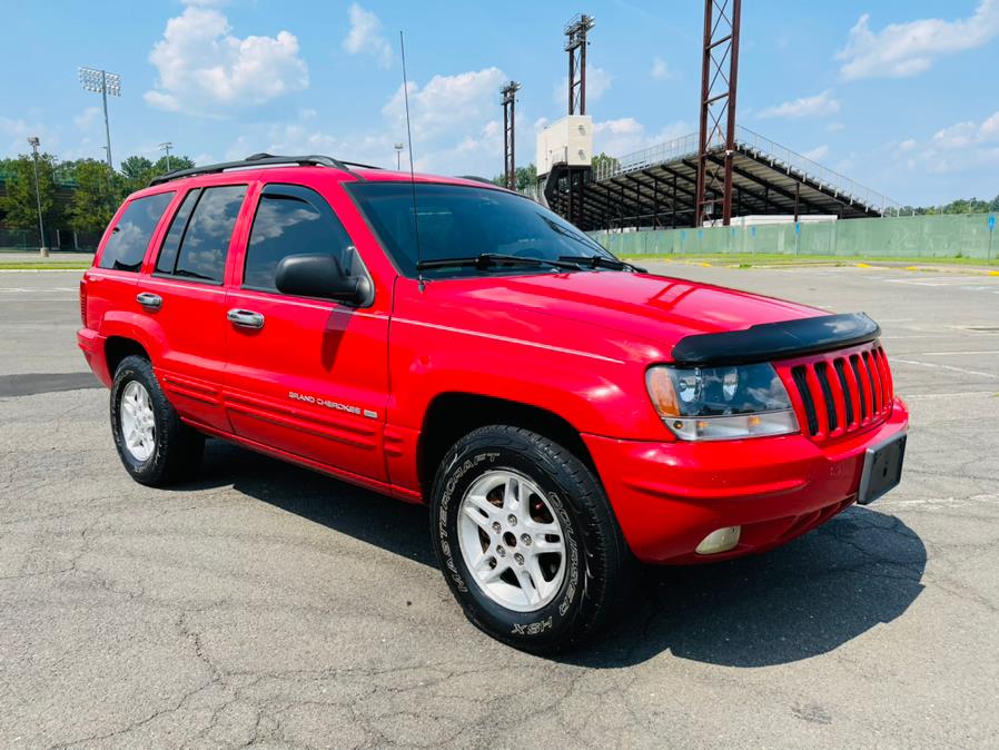 1999 Jeep Grand Cherokee 4dr Limited 4WD, available for sale in New Britain, Connecticut | Supreme Automotive. New Britain, Connecticut