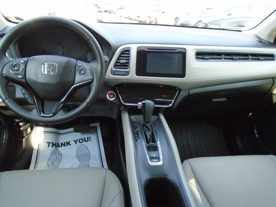 2016 Honda HR-V AWD 4dr CVT EX-L w/Navi, available for sale in Waterbury, Connecticut | Jim Juliani Motors. Waterbury, Connecticut 2016 Honda HR-V AWD 4dr CVT EX-L w/Navi, available for sale in Waterbury, Connecticut | Jim Juliani Motors. Waterbury, Connecticut