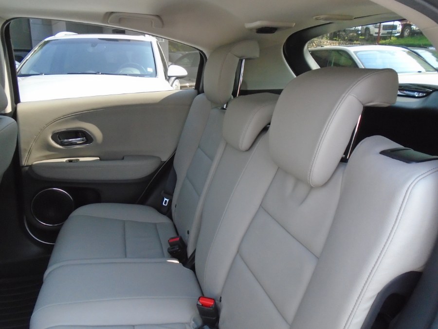 2016 Honda HR-V AWD 4dr CVT EX-L w/Navi, available for sale in Waterbury, Connecticut | Jim Juliani Motors. Waterbury, Connecticut 2016 Honda HR-V AWD 4dr CVT EX-L w/Navi, available for sale in Waterbury, Connecticut | Jim Juliani Motors. Waterbury, Connecticut