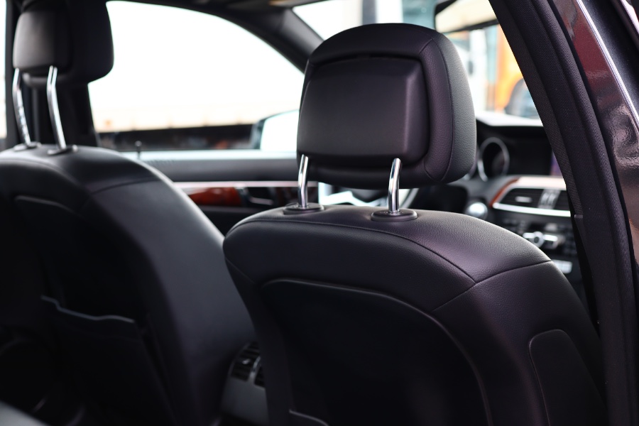 2013 Mercedes-Benz C-Class 4dr Sdn C 300 Luxury 4MATIC, available for sale in Jamaica, New York | Hillside Auto Mall Inc.. Jamaica, New York 2013 Mercedes-Benz C-Class 4dr Sdn C 300 Luxury 4MATIC, available for sale in Jamaica, New York | Hillside Auto Mall Inc.. Jamaica, New York