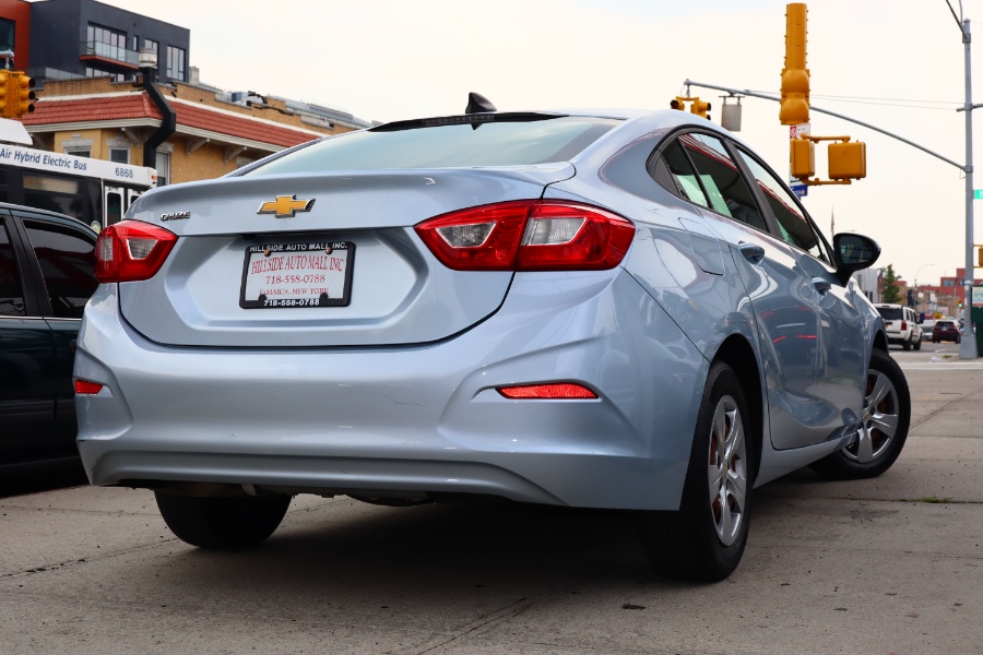 Used Chevrolet Cruze 4dr Sdn 1.4L LS w/1SB 2017 | Hillside Auto Mall Inc.. Jamaica, New York Used Chevrolet Cruze 4dr Sdn 1.4L LS w/1SB 2017 | Hillside Auto Mall Inc.. Jamaica, New York