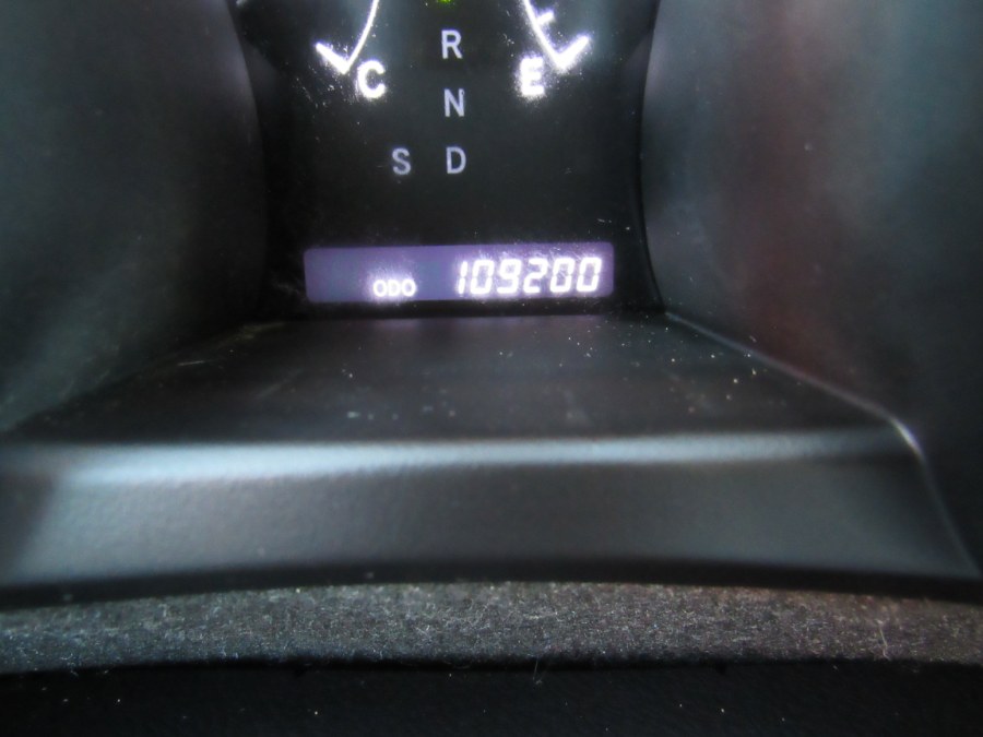 2013 Toyota Highlander SE, available for sale in Worcester, Massachusetts | Hilario's Auto Sales Inc.. Worcester, Massachusetts 2013 Toyota Highlander SE, available for sale in Worcester, Massachusetts | Hilario's Auto Sales Inc.. Worcester, Massachusetts