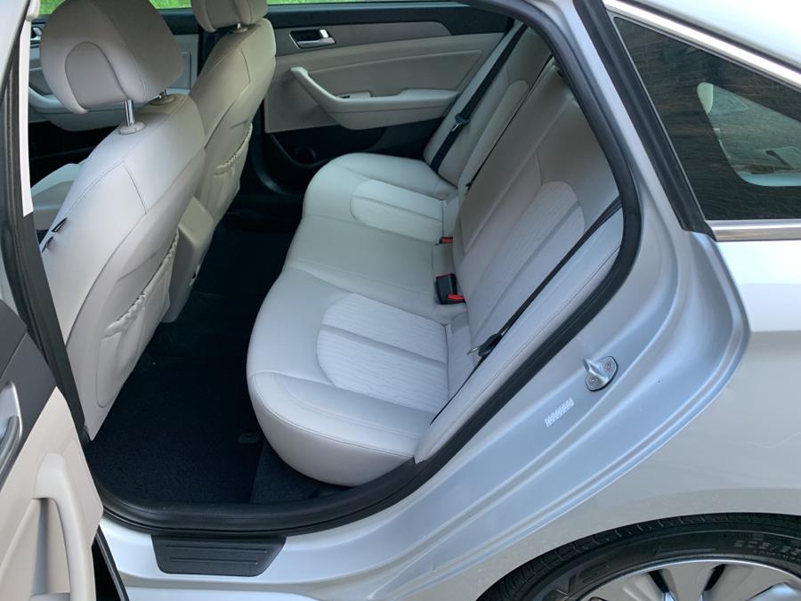Used Hyundai Sonata Hybrid 4dr Sdn SE 2016 | TJ Motors. New London, Connecticut Used Hyundai Sonata Hybrid 4dr Sdn SE 2016 | TJ Motors. New London, Connecticut
