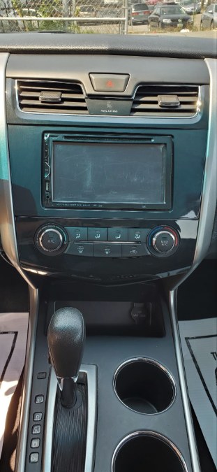 2015 Nissan Altima 4dr Sdn I4 2.5 S, available for sale in Temple Hills, Maryland | Temple Hills Used Car. Temple Hills, Maryland 2015 Nissan Altima 4dr Sdn I4 2.5 S, available for sale in Temple Hills, Maryland | Temple Hills Used Car. Temple Hills, Maryland