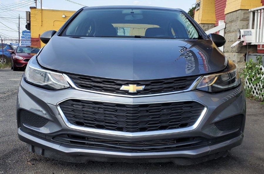 2018 Chevrolet Cruze 4dr Sdn 1.4L LT w/1SD, available for sale in Temple Hills, Maryland | Temple Hills Used Car. Temple Hills, Maryland 2018 Chevrolet Cruze 4dr Sdn 1.4L LT w/1SD, available for sale in Temple Hills, Maryland | Temple Hills Used Car. Temple Hills, Maryland
