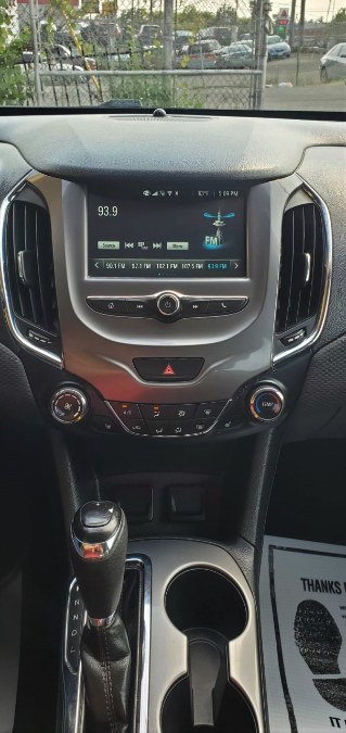 2018 Chevrolet Cruze 4dr Sdn 1.4L LT w/1SD, available for sale in Temple Hills, Maryland | Temple Hills Used Car. Temple Hills, Maryland 2018 Chevrolet Cruze 4dr Sdn 1.4L LT w/1SD, available for sale in Temple Hills, Maryland | Temple Hills Used Car. Temple Hills, Maryland