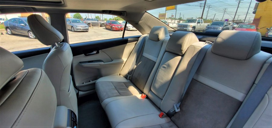 2012 Toyota Camry Hybrid 4dr Sdn XLE, available for sale in Temple Hills, Maryland | Temple Hills Used Car. Temple Hills, Maryland 2012 Toyota Camry Hybrid 4dr Sdn XLE, available for sale in Temple Hills, Maryland | Temple Hills Used Car. Temple Hills, Maryland