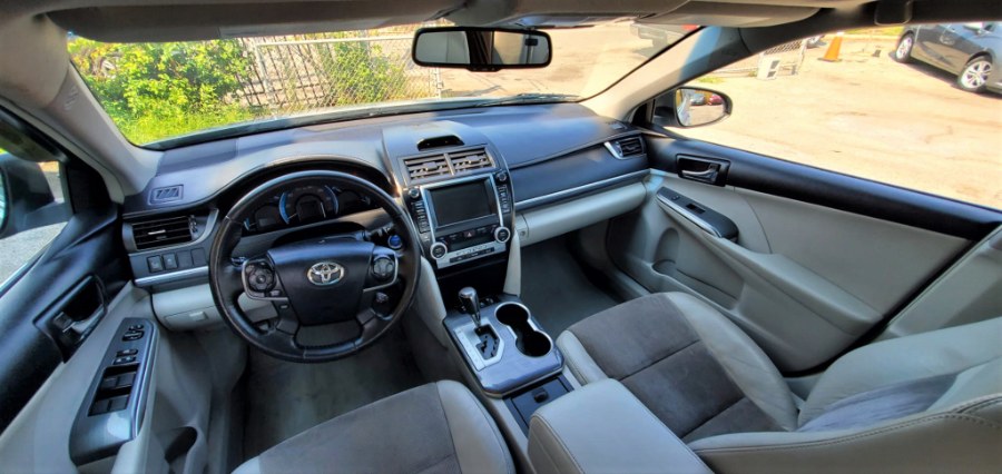 2012 Toyota Camry Hybrid 4dr Sdn XLE, available for sale in Temple Hills, Maryland | Temple Hills Used Car. Temple Hills, Maryland 2012 Toyota Camry Hybrid 4dr Sdn XLE, available for sale in Temple Hills, Maryland | Temple Hills Used Car. Temple Hills, Maryland