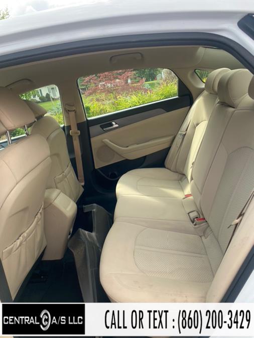 Used Hyundai Sonata 4dr Sdn 2.4L SE PZEV 2015 | Central A/S LLC. East Windsor, Connecticut Used Hyundai Sonata 4dr Sdn 2.4L SE PZEV 2015 | Central A/S LLC. East Windsor, Connecticut