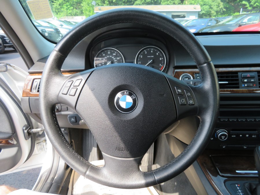 Used BMW 3 Series 4dr Sdn 328i xDrive AWD SULEV 2009 | Auto Match LLC. Waterbury, Connecticut Used BMW 3 Series 4dr Sdn 328i xDrive AWD SULEV 2009 | Auto Match LLC. Waterbury, Connecticut