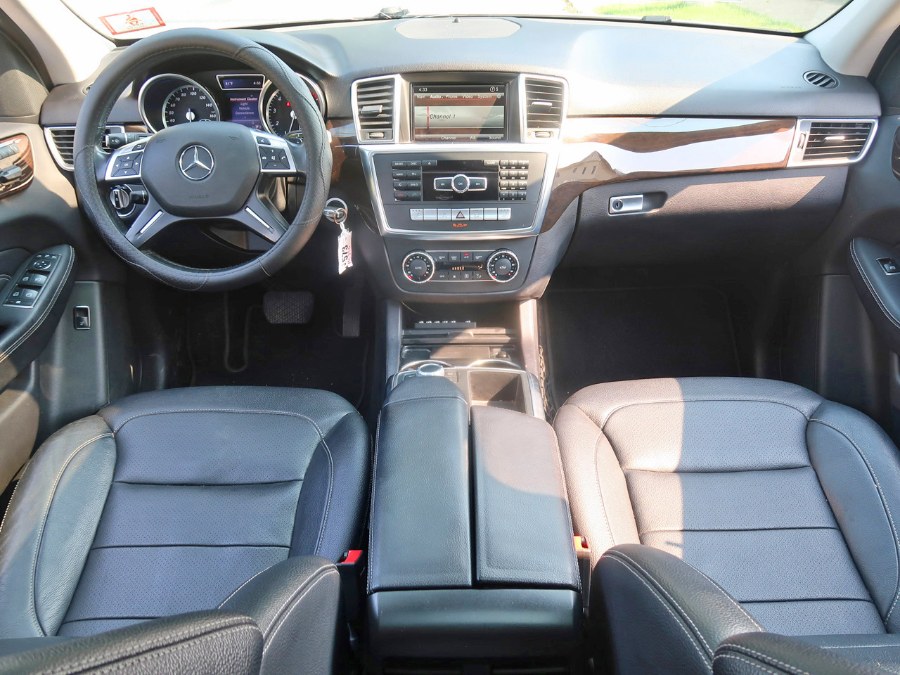 Used Mercedes-benz M-class ML 350 2015 | Auto Expo Ent Inc.. Great Neck, New York Used Mercedes-benz M-class ML 350 2015 | Auto Expo Ent Inc.. Great Neck, New York