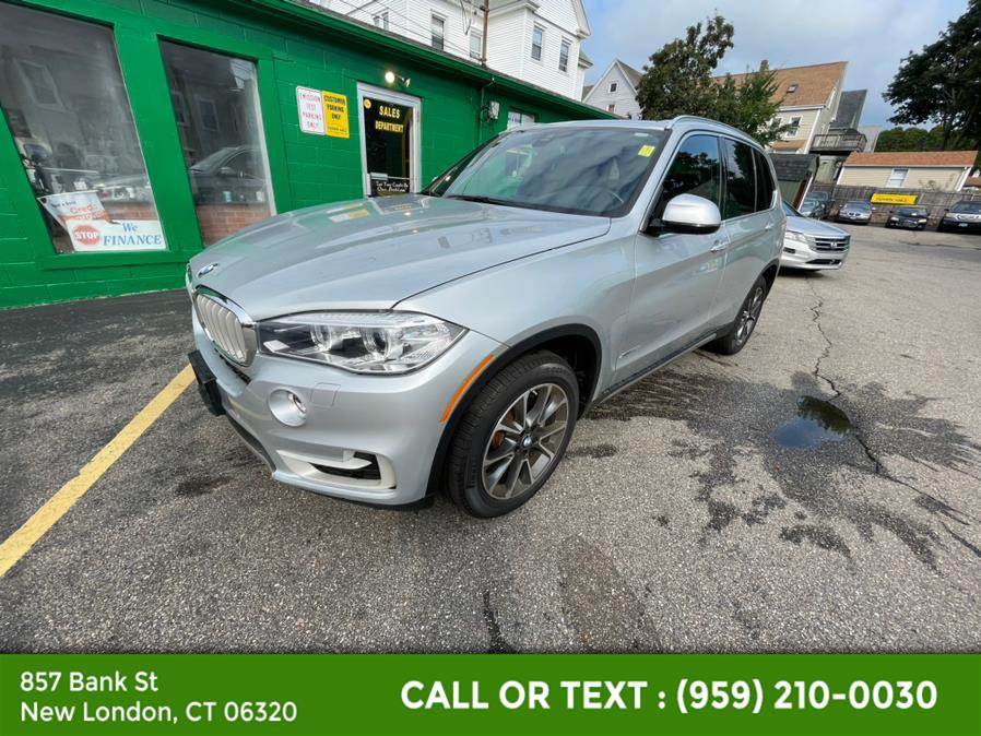 Used BMW X5 xDrive50i Sports Activity Vehicle 2017 | McAvoy Inc dba Town Hill Auto. New London, Connecticut Used BMW X5 xDrive50i Sports Activity Vehicle 2017 | McAvoy Inc dba Town Hill Auto. New London, Connecticut