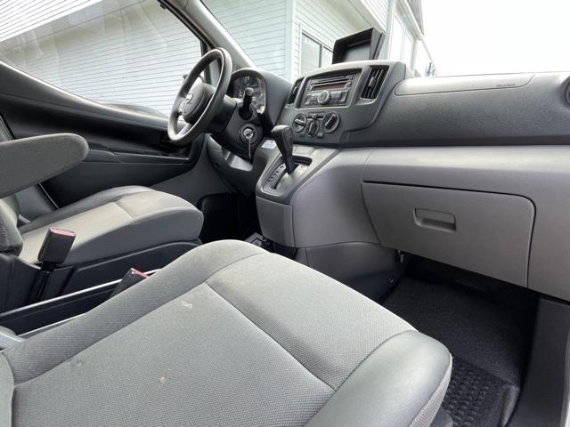 Used Nissan Nv200 S 2017 | Blasius Federal Road. Brookfield, Connecticut Used Nissan Nv200 S 2017 | Blasius Federal Road. Brookfield, Connecticut
