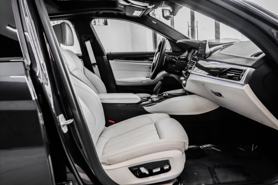 Used Mercedes-Benz C-Class ///AMG Package C 300 4MATIC Sedan 2018 | 26 Motors Corp. Bronx, New York Used Mercedes-Benz C-Class ///AMG Package C 300 4MATIC Sedan 2018 | 26 Motors Corp. Bronx, New York