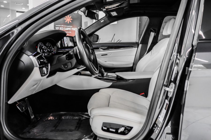 Used Mercedes-Benz C-Class ///AMG Package C 300 4MATIC Sedan 2018 | 26 Motors Corp. Bronx, New York Used Mercedes-Benz C-Class ///AMG Package C 300 4MATIC Sedan 2018 | 26 Motors Corp. Bronx, New York