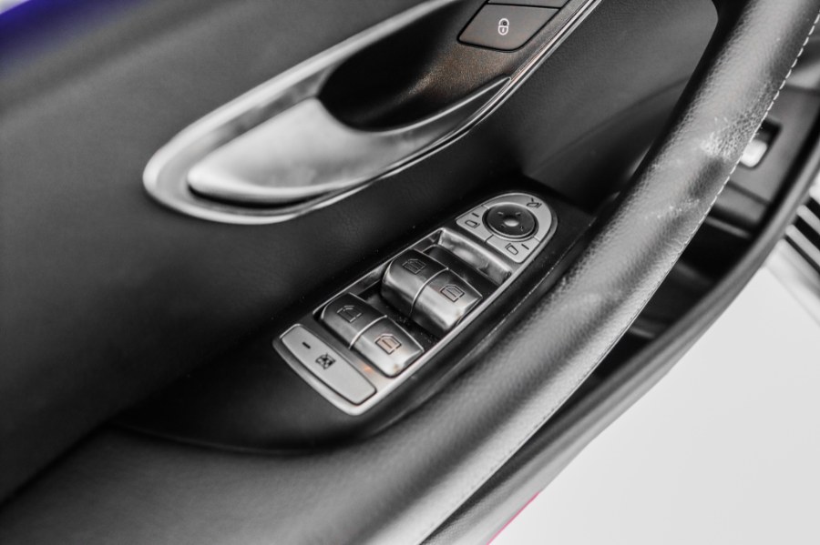 Used Mercedes-Benz E-Class E 300 4MATIC Sedan 2018 | 26 Motors Corp. Bronx, New York Used Mercedes-Benz E-Class E 300 4MATIC Sedan 2018 | 26 Motors Corp. Bronx, New York