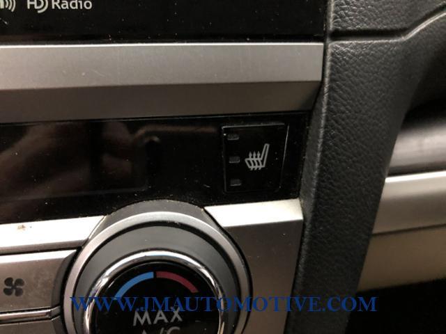 Used Subaru Legacy 4dr Sdn 2.5i Limited PZEV 2015 | J&M Automotive Sls&Svc LLC. Naugatuck, Connecticut Used Subaru Legacy 4dr Sdn 2.5i Limited PZEV 2015 | J&M Automotive Sls&Svc LLC. Naugatuck, Connecticut