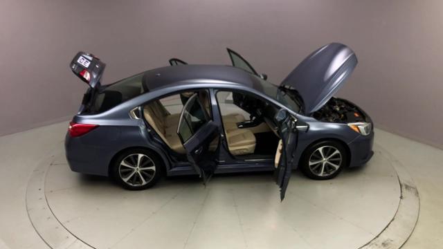 Used Subaru Legacy 4dr Sdn 2.5i Limited PZEV 2015 | J&M Automotive Sls&Svc LLC. Naugatuck, Connecticut Used Subaru Legacy 4dr Sdn 2.5i Limited PZEV 2015 | J&M Automotive Sls&Svc LLC. Naugatuck, Connecticut
