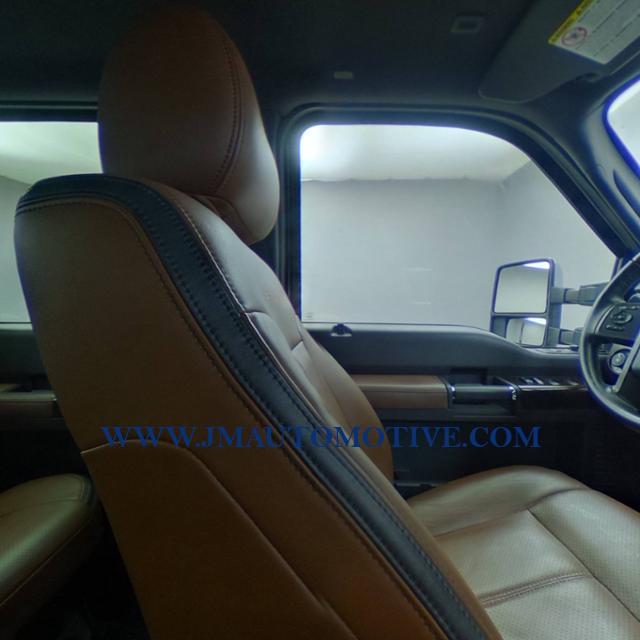 Used Ford Super Duty F-350 Srw 4WD Crew Cab 156 Platinum 2016 | J&M Automotive Sls&Svc LLC. Naugatuck, Connecticut Used Ford Super Duty F-350 Srw 4WD Crew Cab 156 Platinum 2016 | J&M Automotive Sls&Svc LLC. Naugatuck, Connecticut