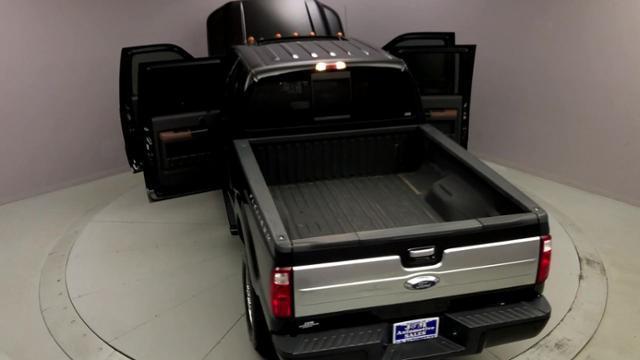 Used Ford Super Duty F-350 Srw 4WD Crew Cab 156 Platinum 2016 | J&M Automotive Sls&Svc LLC. Naugatuck, Connecticut Used Ford Super Duty F-350 Srw 4WD Crew Cab 156 Platinum 2016 | J&M Automotive Sls&Svc LLC. Naugatuck, Connecticut