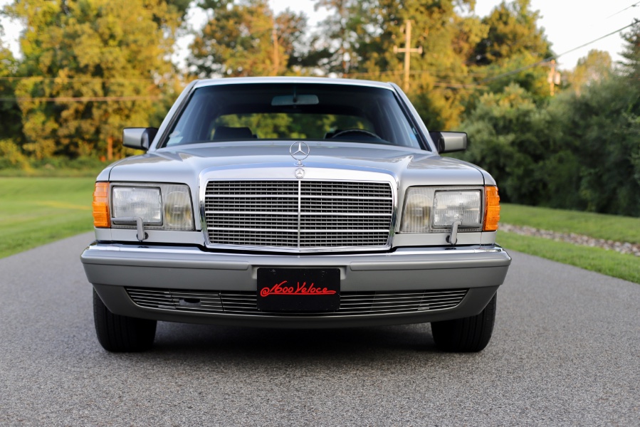 1986 Mercedes-Benz 560 Series 4dr Sedan 560SEL, available for sale in North Salem, New York | Meccanic Shop North Inc. North Salem, New York 1986 Mercedes-Benz 560 Series 4dr Sedan 560SEL, available for sale in North Salem, New York | Meccanic Shop North Inc. North Salem, New York
