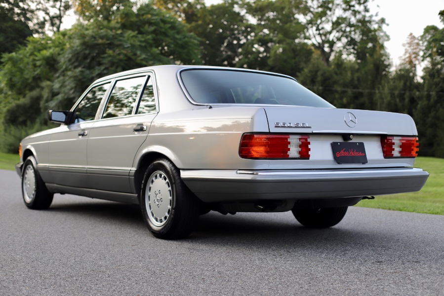 1986 Mercedes-Benz 560 Series 4dr Sedan 560SEL, available for sale in North Salem, New York | Meccanic Shop North Inc. North Salem, New York 1986 Mercedes-Benz 560 Series 4dr Sedan 560SEL, available for sale in North Salem, New York | Meccanic Shop North Inc. North Salem, New York