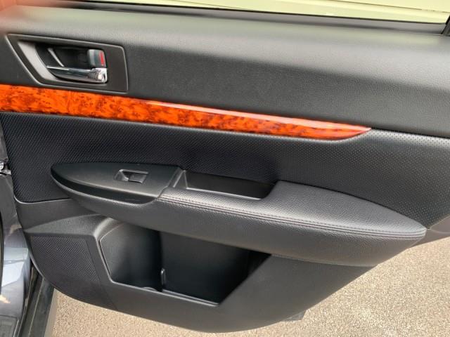 Used Subaru Outback 2.5i Limited 2012 | Valentine Motor Company. Forestville, Maryland Used Subaru Outback 2.5i Limited 2012 | Valentine Motor Company. Forestville, Maryland