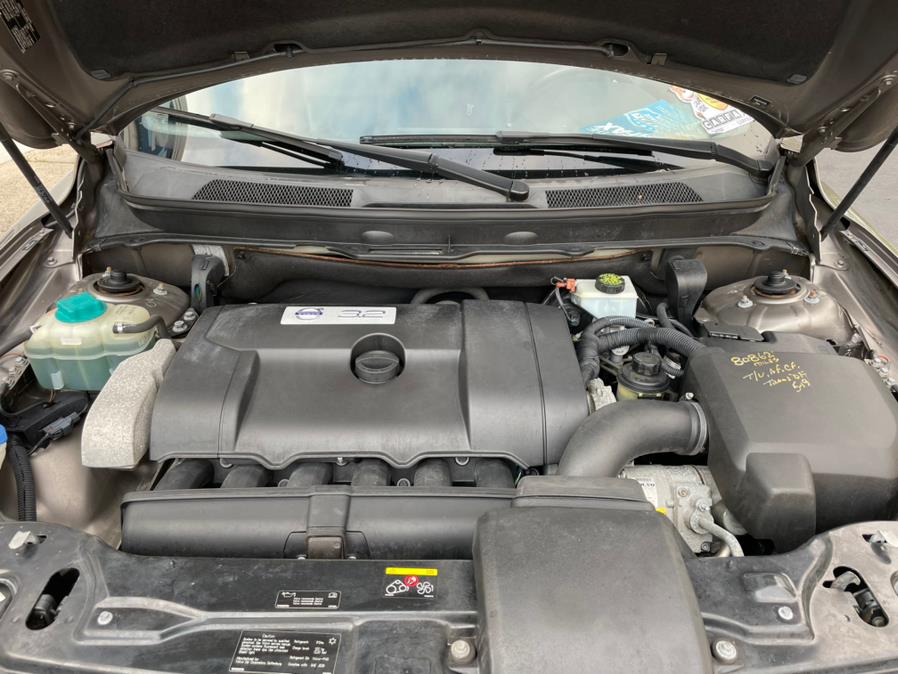 Used Volvo XC90 3.2 AWD 2010 | Good Guys Auto House. Southington, Connecticut Used Volvo XC90 3.2 AWD 2010 | Good Guys Auto House. Southington, Connecticut