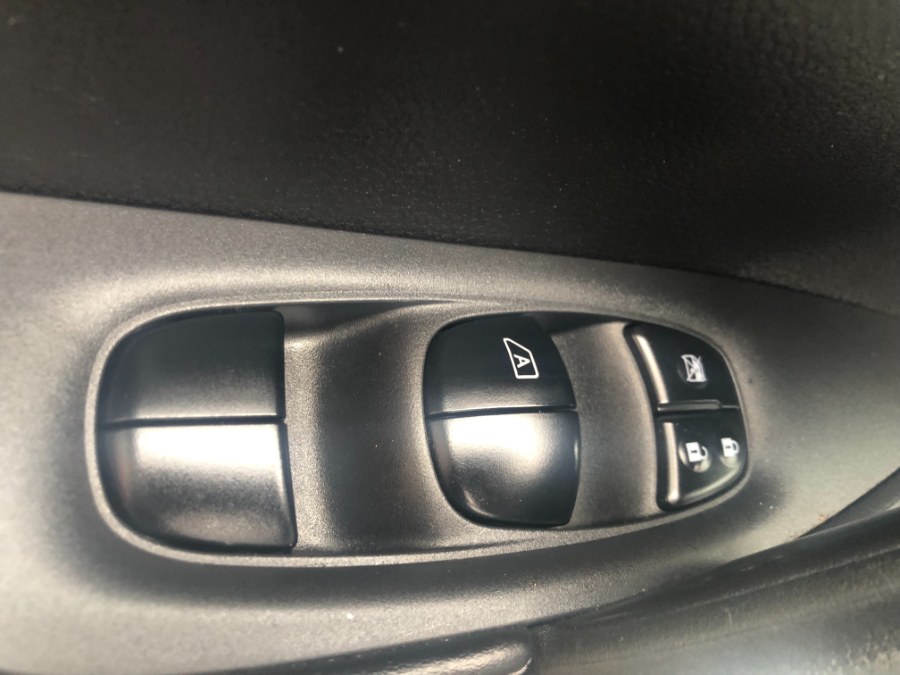Used Nissan Rogue AWD S 2017 | Bristol Auto Center LLC. Bristol, Connecticut Used Nissan Rogue AWD S 2017 | Bristol Auto Center LLC. Bristol, Connecticut