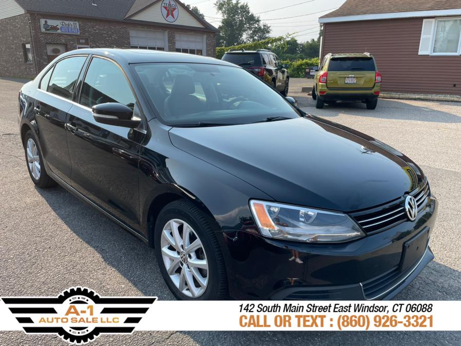 2014 Volkswagen Jetta Sedan 4dr Auto SE PZEV, available for sale in East Windsor, Connecticut | A1 Auto Sale LLC. East Windsor, Connecticut