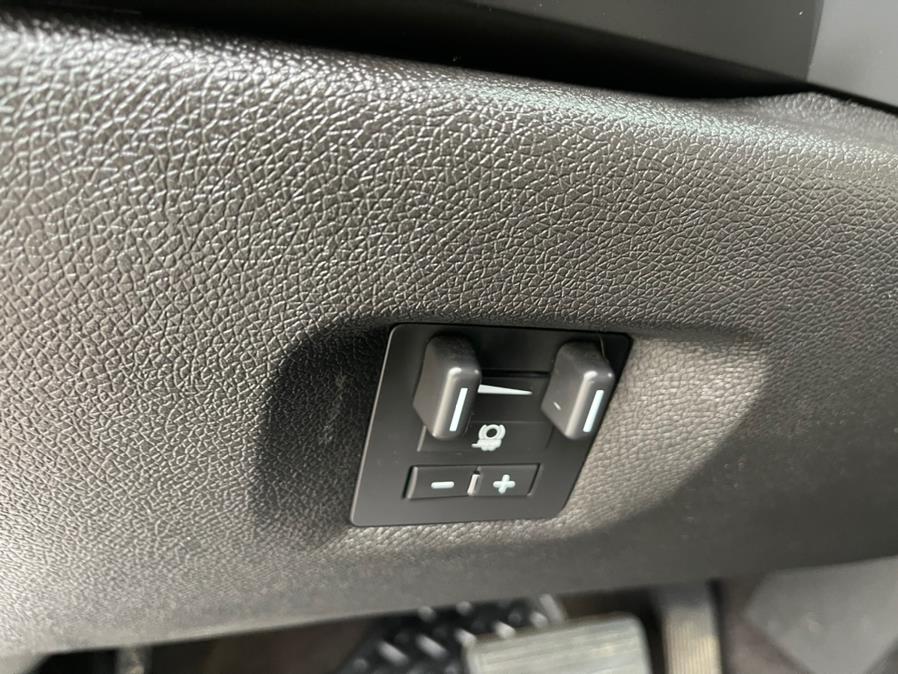 2013 Chevrolet Silverado 1500 4WD Crew Cab 143.5" LT, available for sale in South Windsor, Connecticut | Mike And Tony Auto Sales, Inc. South Windsor, Connecticut 2013 Chevrolet Silverado 1500 4WD Crew Cab 143.5" LT, available for sale in South Windsor, Connecticut | Mike And Tony Auto Sales, Inc. South Windsor, Connecticut