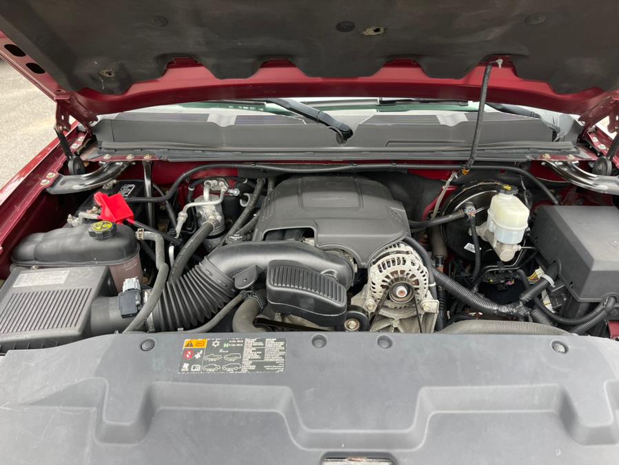 2013 Chevrolet Silverado 1500 4WD Crew Cab 143.5" LT, available for sale in South Windsor, Connecticut | Mike And Tony Auto Sales, Inc. South Windsor, Connecticut 2013 Chevrolet Silverado 1500 4WD Crew Cab 143.5" LT, available for sale in South Windsor, Connecticut | Mike And Tony Auto Sales, Inc. South Windsor, Connecticut