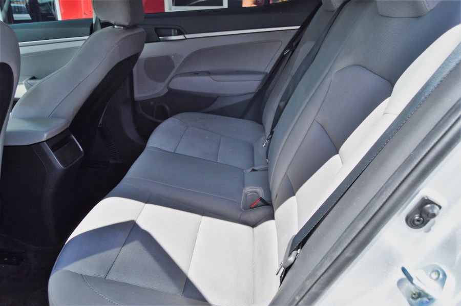 2017 Hyundai Elantra SE 2.0L Auto (Alabama), available for sale in Moreno Valley, California | Fusion Motors Inc. Moreno Valley, California 2017 Hyundai Elantra SE 2.0L Auto (Alabama), available for sale in Moreno Valley, California | Fusion Motors Inc. Moreno Valley, California