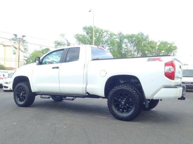 Used Toyota Tundra 4wd SR5 w/ rearCam 2020 | Car Revolution. Maple Shade, New Jersey Used Toyota Tundra 4wd SR5 w/ rearCam 2020 | Car Revolution. Maple Shade, New Jersey
