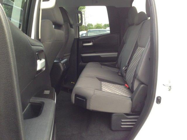 Used Toyota Tundra 4wd SR5 w/ rearCam 2020 | Car Revolution. Maple Shade, New Jersey Used Toyota Tundra 4wd SR5 w/ rearCam 2020 | Car Revolution. Maple Shade, New Jersey