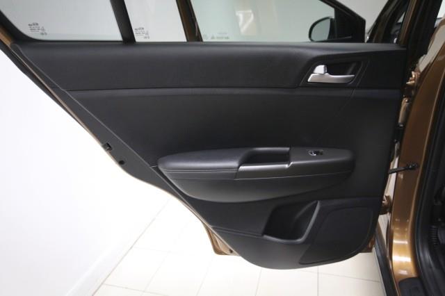 Used Kia Sportage LX w/ rearCam 2018 | Car Revolution. Maple Shade, New Jersey Used Kia Sportage LX w/ rearCam 2018 | Car Revolution. Maple Shade, New Jersey