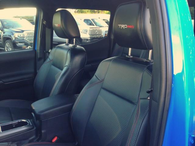 Used Toyota Tacoma 4wd TRD Pro w/ Navi & rearCam 2019 | Car Revolution. Maple Shade, New Jersey Used Toyota Tacoma 4wd TRD Pro w/ Navi & rearCam 2019 | Car Revolution. Maple Shade, New Jersey