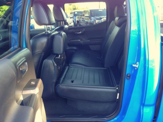 Used Toyota Tacoma 4wd TRD Pro w/ Navi & rearCam 2019 | Car Revolution. Maple Shade, New Jersey Used Toyota Tacoma 4wd TRD Pro w/ Navi & rearCam 2019 | Car Revolution. Maple Shade, New Jersey