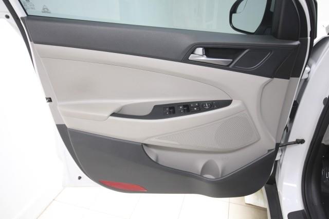 2017 Hyundai Tucson SE AWD w/ rearCam, available for sale in Maple Shade, New Jersey | Car Revolution. Maple Shade, New Jersey 2017 Hyundai Tucson SE AWD w/ rearCam, available for sale in Maple Shade, New Jersey | Car Revolution. Maple Shade, New Jersey