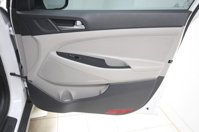 2017 Hyundai Tucson SE AWD w/ rearCam, available for sale in Maple Shade, New Jersey | Car Revolution. Maple Shade, New Jersey 2017 Hyundai Tucson SE AWD w/ rearCam, available for sale in Maple Shade, New Jersey | Car Revolution. Maple Shade, New Jersey