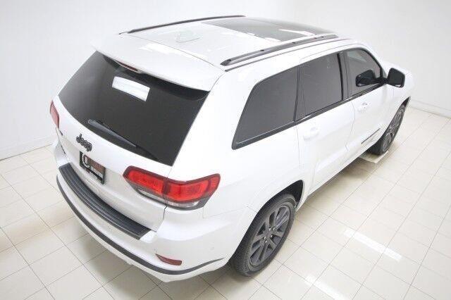 Used Jeep Grand Cherokee High Altitude Edition 4WD w/ Navi & rearCam 2018 | Car Revolution. Maple Shade, New Jersey Used Jeep Grand Cherokee High Altitude Edition 4WD w/ Navi & rearCam 2018 | Car Revolution. Maple Shade, New Jersey