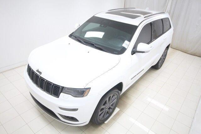 Used Jeep Grand Cherokee High Altitude Edition 4WD w/ Navi & rearCam 2018 | Car Revolution. Maple Shade, New Jersey Used Jeep Grand Cherokee High Altitude Edition 4WD w/ Navi & rearCam 2018 | Car Revolution. Maple Shade, New Jersey
