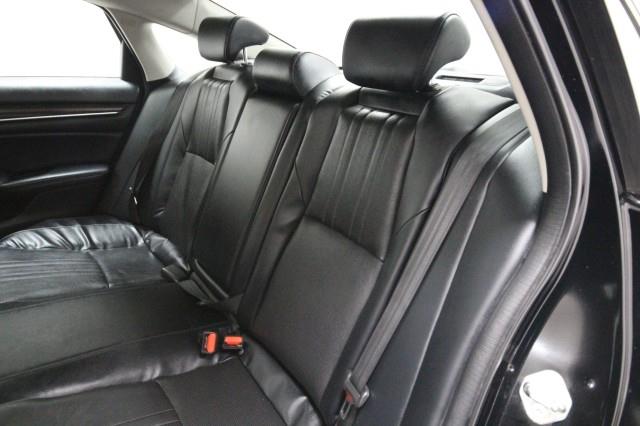Used Honda Accord Sedan EX-L Navi 2.0T w/ Navi & rearCam 2018 | Car Revolution. Maple Shade, New Jersey Used Honda Accord Sedan EX-L Navi 2.0T w/ Navi & rearCam 2018 | Car Revolution. Maple Shade, New Jersey