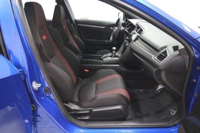 Used Honda Civic Si Sedan w/ rearCam 2020 | Car Revolution. Maple Shade, New Jersey Used Honda Civic Si Sedan w/ rearCam 2020 | Car Revolution. Maple Shade, New Jersey